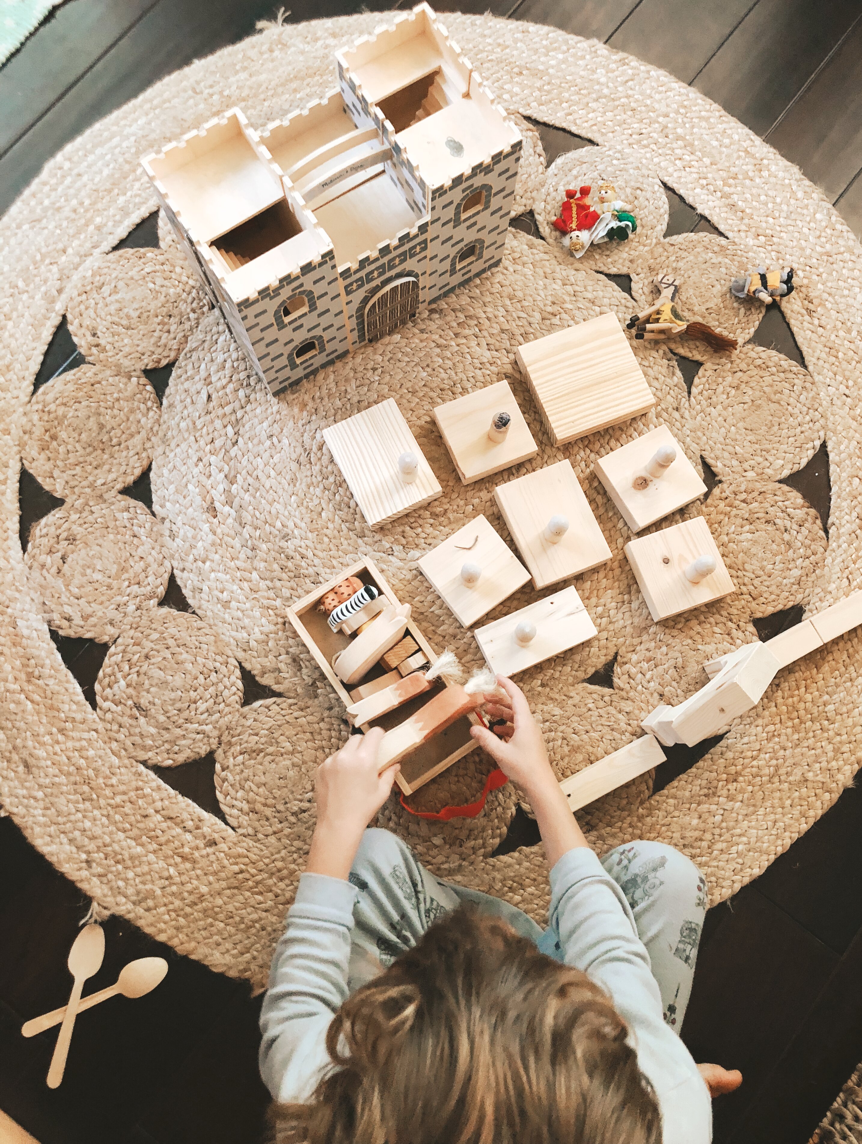 41BD6C6C-7277-4515-8B77-28B5127EF2D3