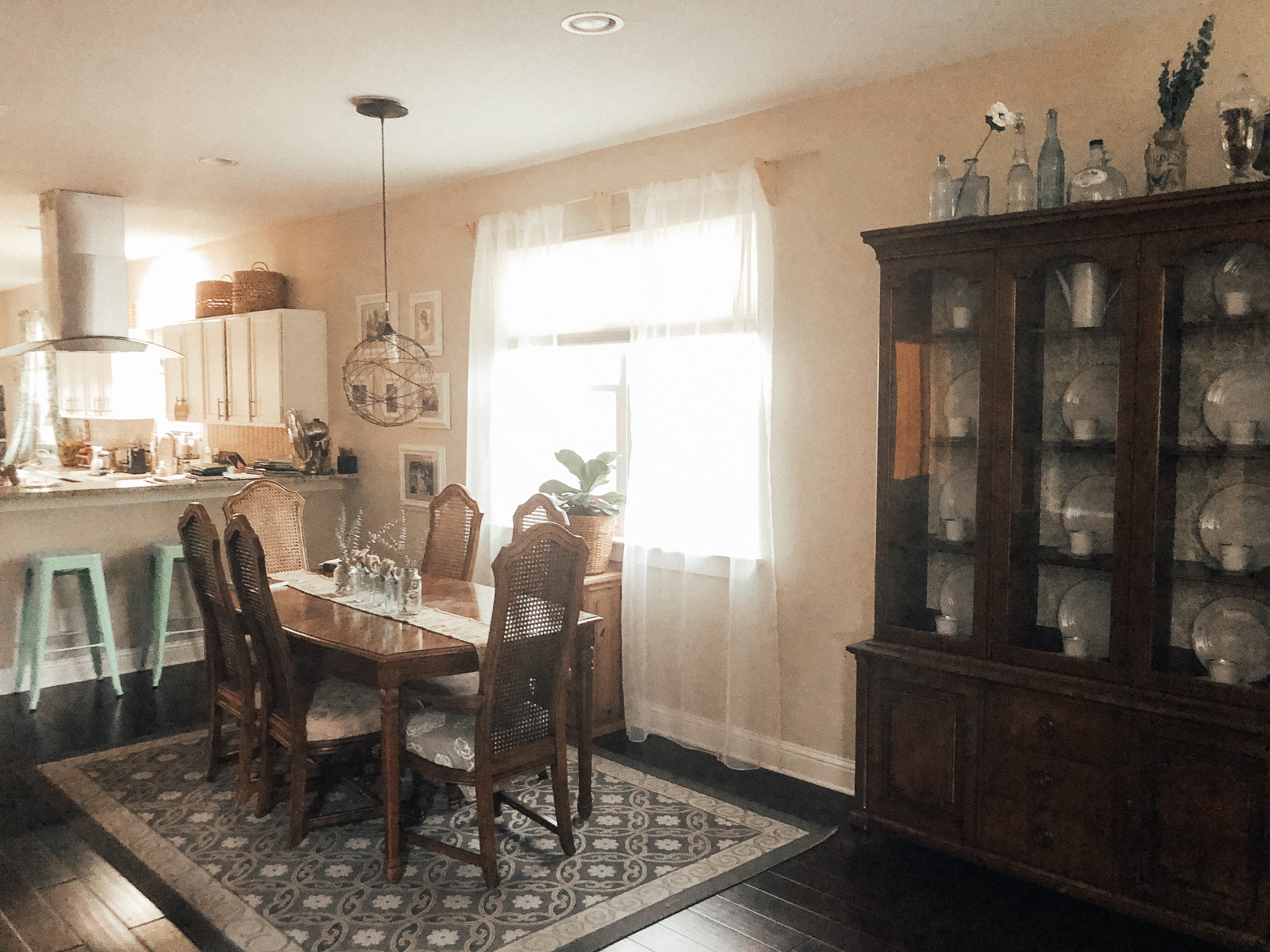 6B531378-BF84-408B-BF2C-8559FC5C9A6C