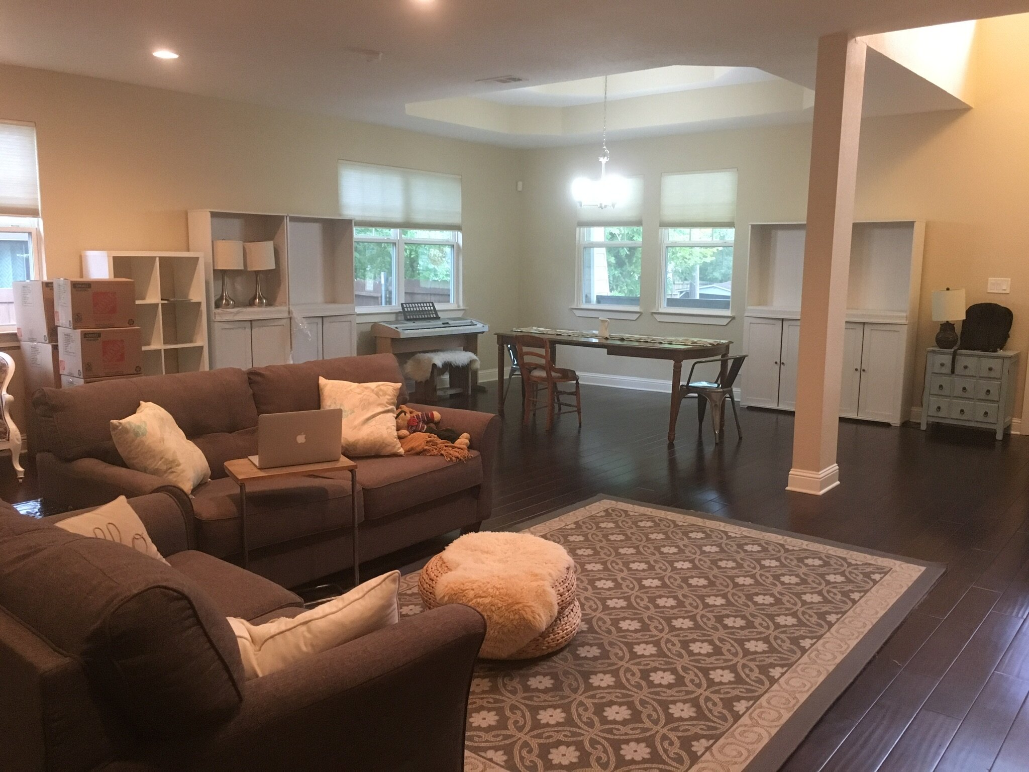 B69774DB-B1E5-473E-AA4C-B72ED3DA1321